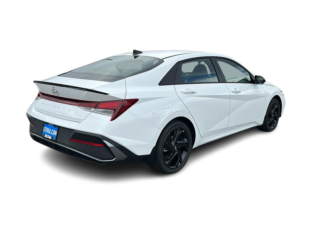 Thumbnail: 2026 Hyundai Elantra - 18