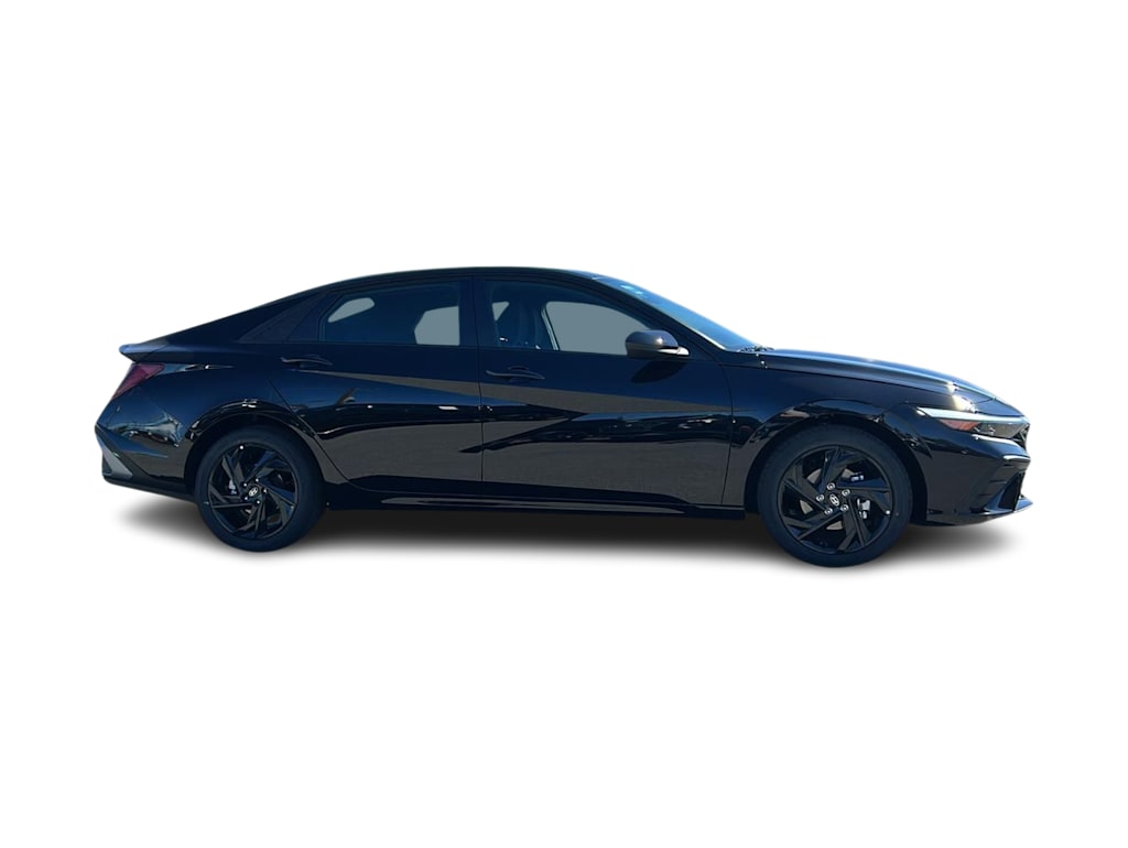 Thumbnail: 2026 Hyundai Elantra - 18