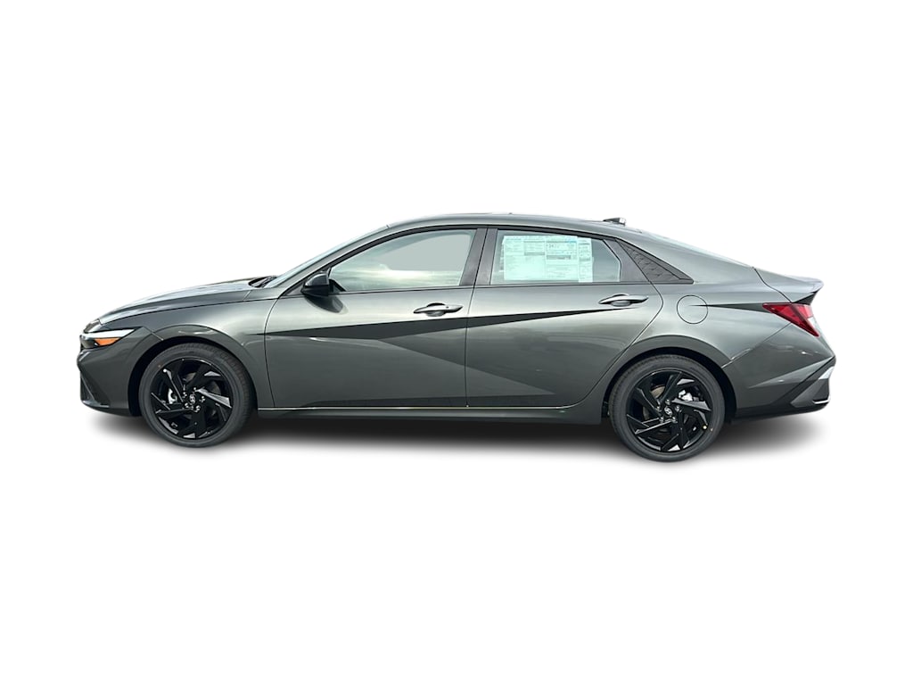 Thumbnail: 2026 Hyundai Elantra - 3