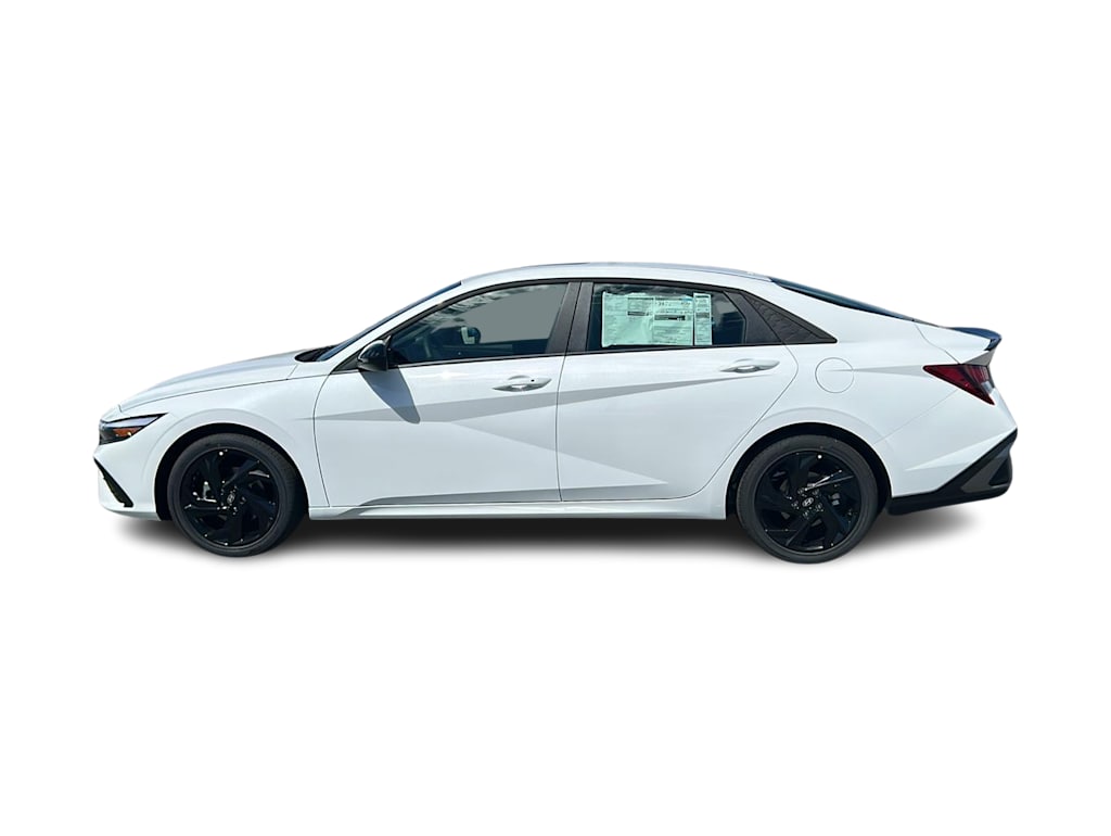 Thumbnail: 2026 Hyundai Elantra - 3