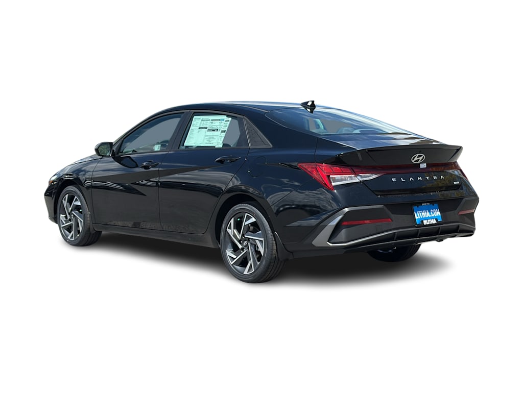 Thumbnail: 2025 Hyundai Elantra - 4