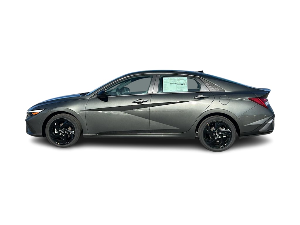 Thumbnail: 2026 Hyundai Elantra - 3