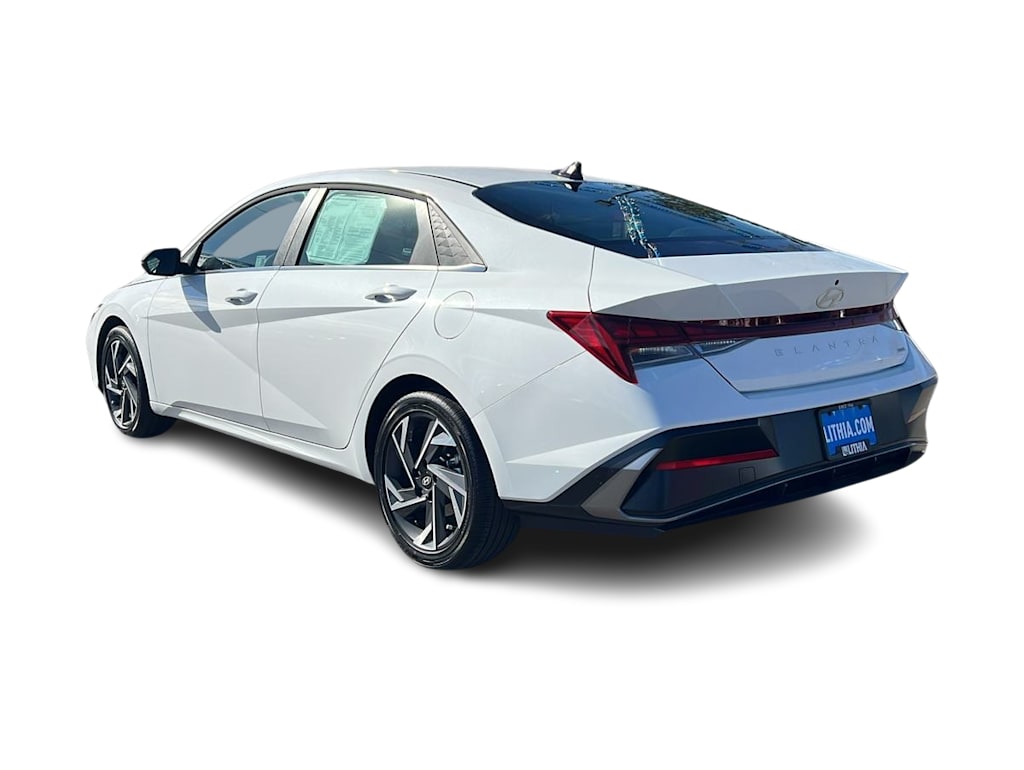 Thumbnail: 2025 Hyundai Elantra - 4