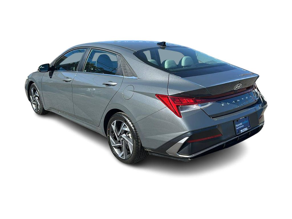 Thumbnail: 2025 Hyundai Elantra - 4