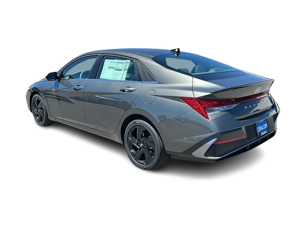 Thumbnail: 2026 Hyundai Elantra - 4