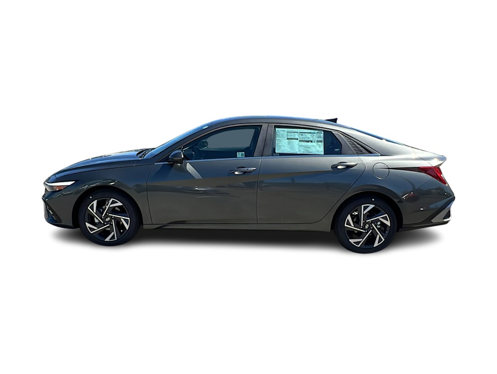 2024 Hyundai Elantra SEL 4