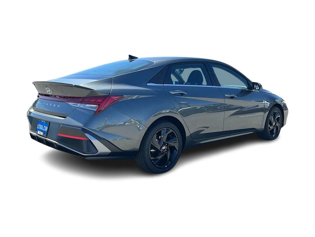 Thumbnail: 2026 Hyundai Elantra - 20