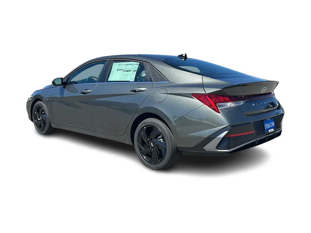 Thumbnail: 2026 Hyundai Elantra - 4