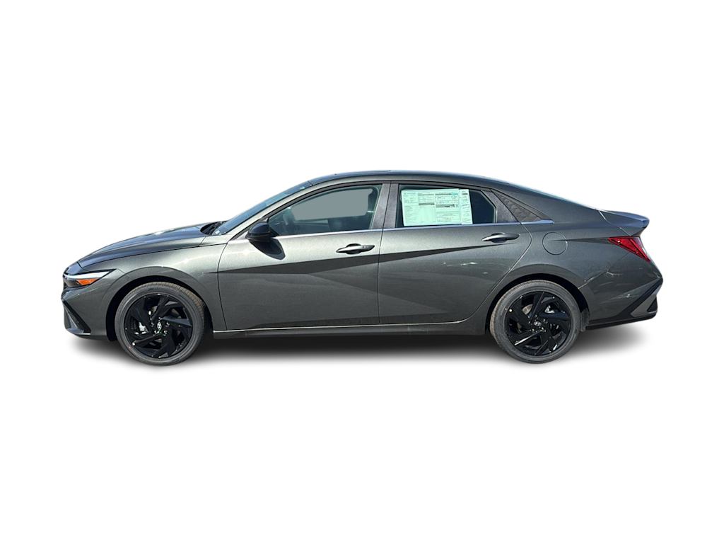 Thumbnail: 2026 Hyundai Elantra - 3