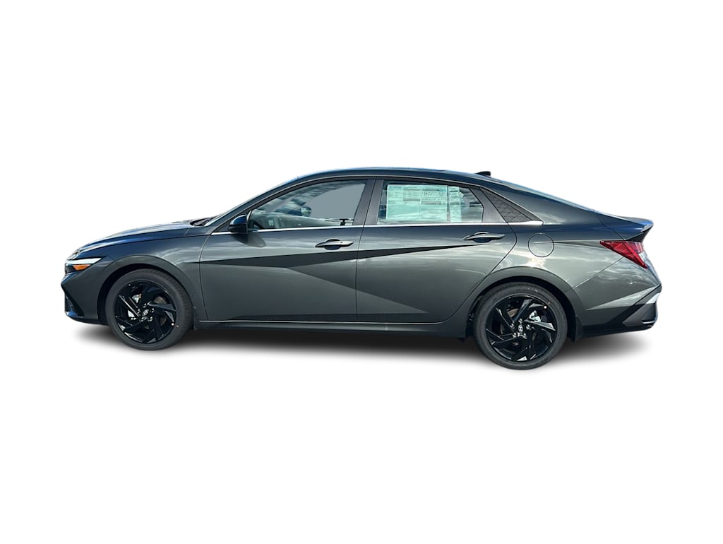 Thumbnail: 2026 Hyundai Elantra - 3