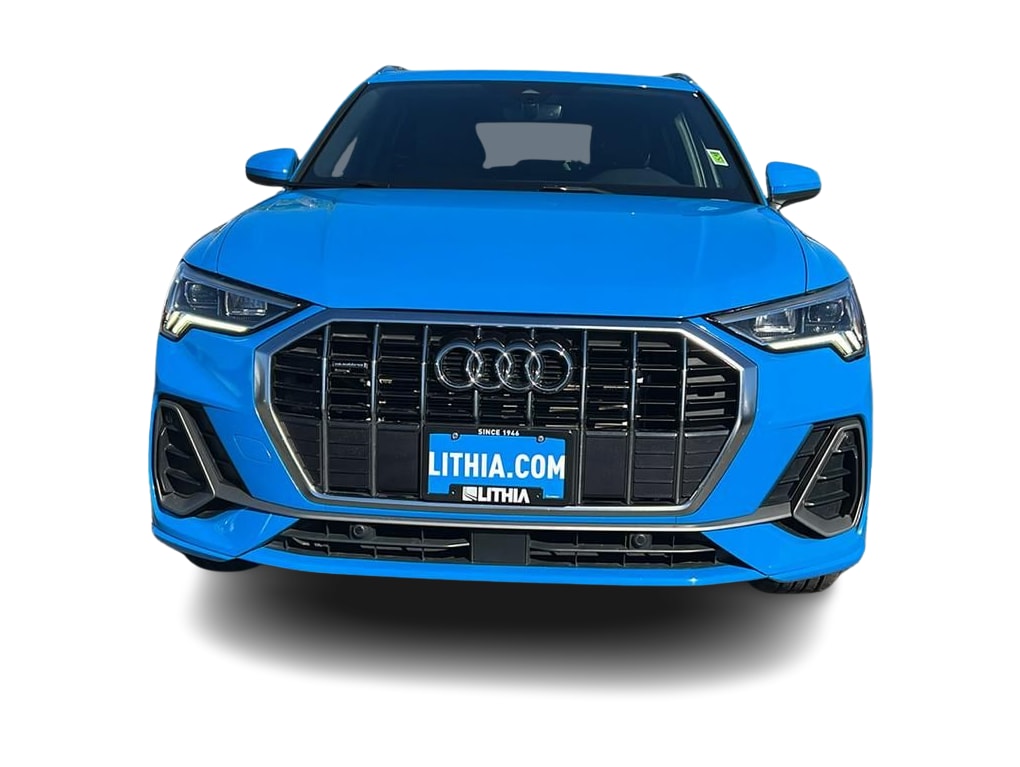 Thumbnail: 2023 Audi Q3 - 6