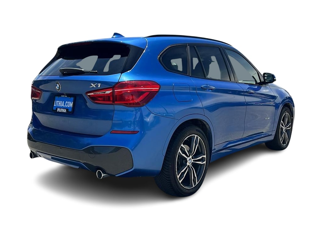 Thumbnail: 2018 BMW X1 - 21