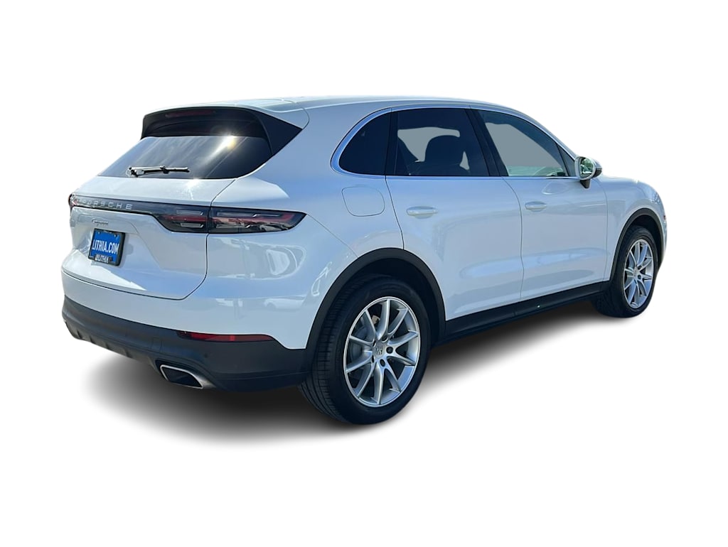 Thumbnail: 2023 Porsche Cayenne - 21
