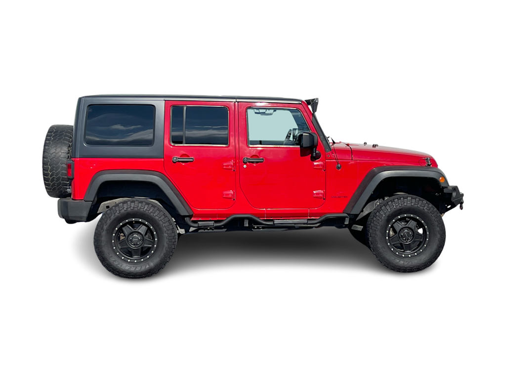 Thumbnail: 2014 Jeep Wrangler - 17