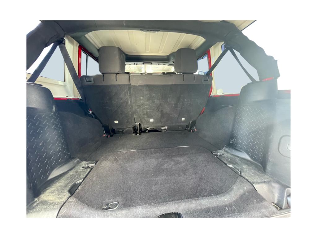 Thumbnail: 2014 Jeep Wrangler - 16