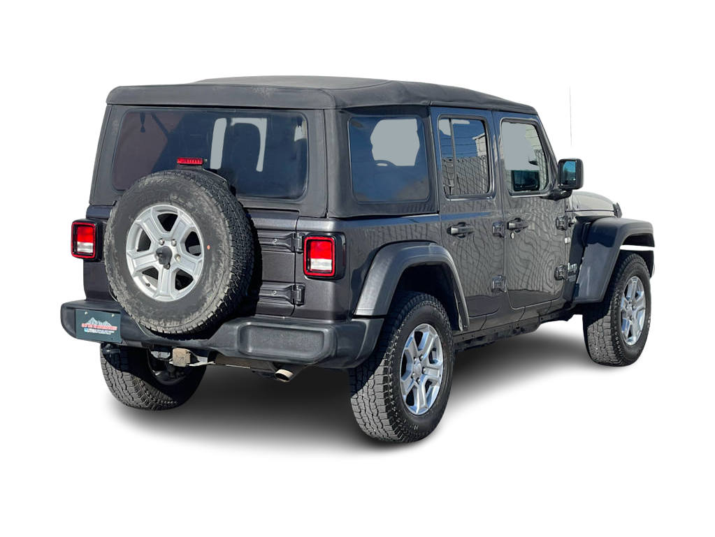 Thumbnail: 2018 Jeep Wrangler - 18