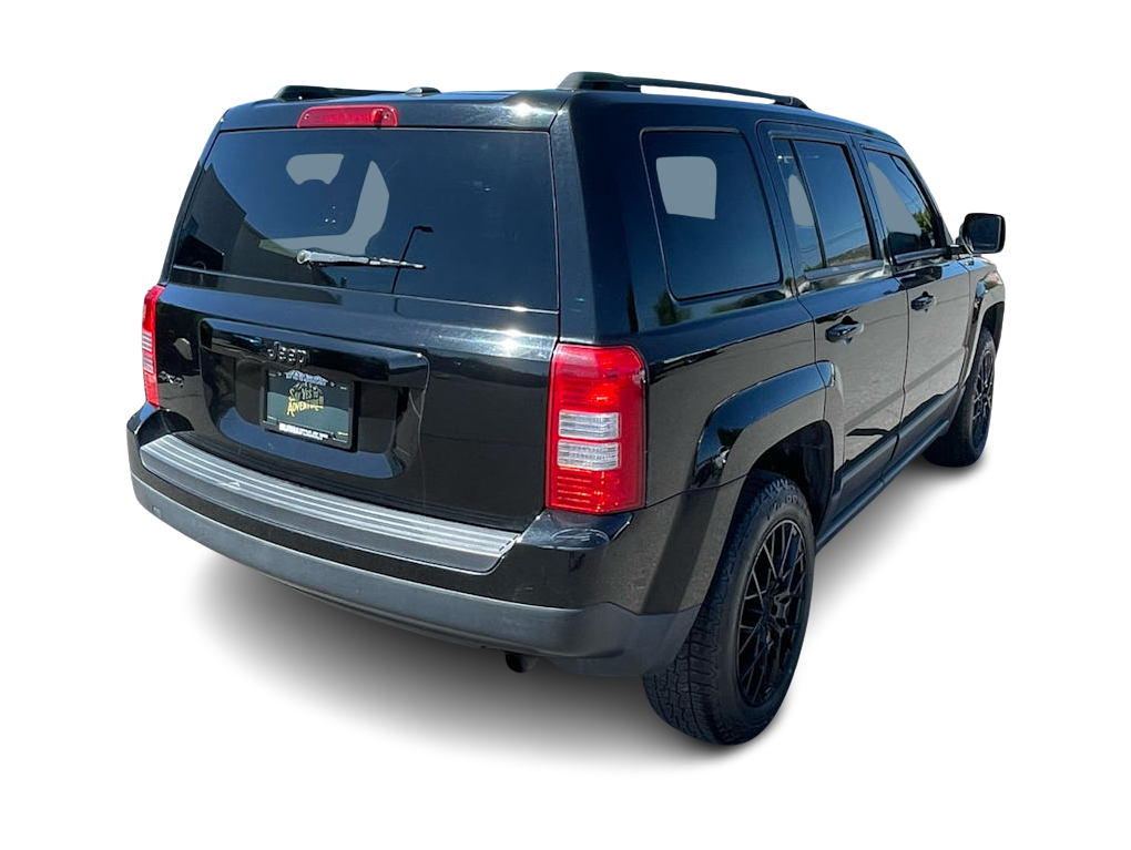 Thumbnail: 2014 Jeep Patriot - 13
