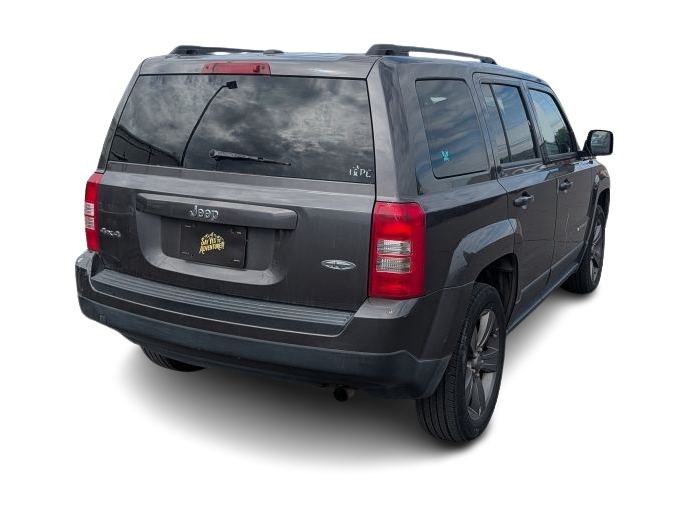 Thumbnail: 2015 Jeep Patriot - 15