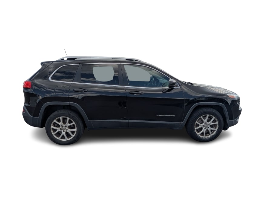 Thumbnail: 2017 Jeep Cherokee - 10