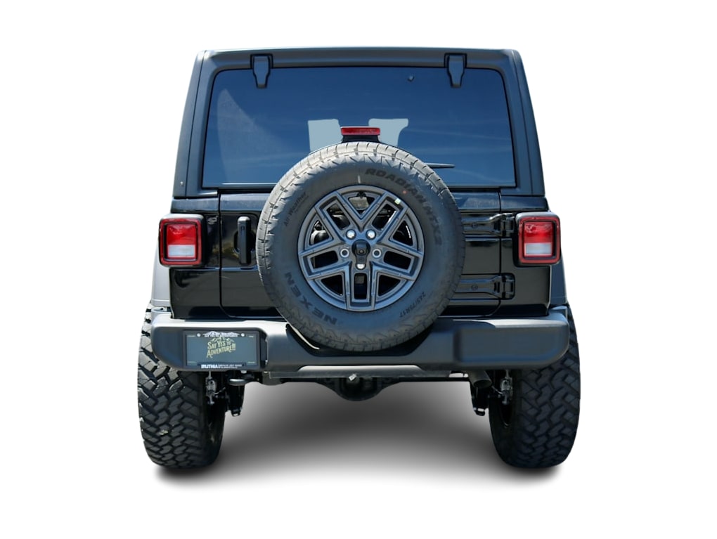 Thumbnail: 2026 Jeep Wrangler - 4