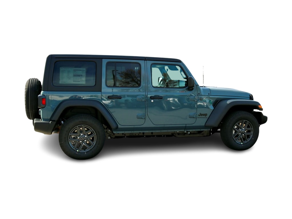 Thumbnail: 2026 Jeep Wrangler - 16