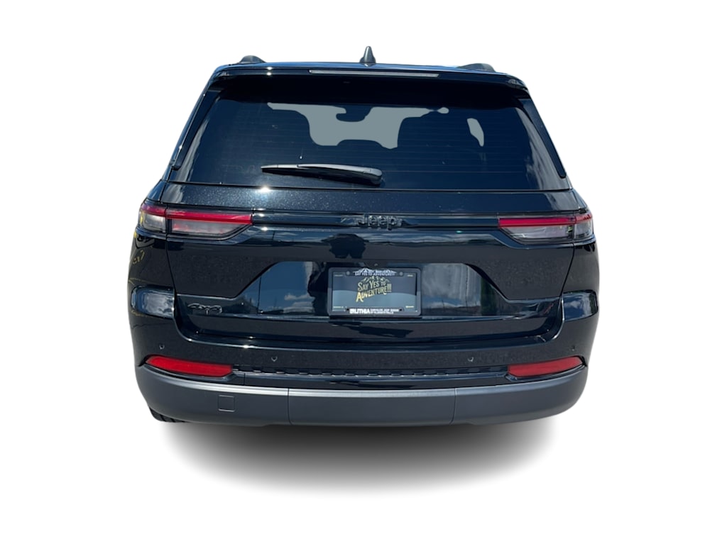 Thumbnail: 2023 Jeep Grand Cherokee - 4