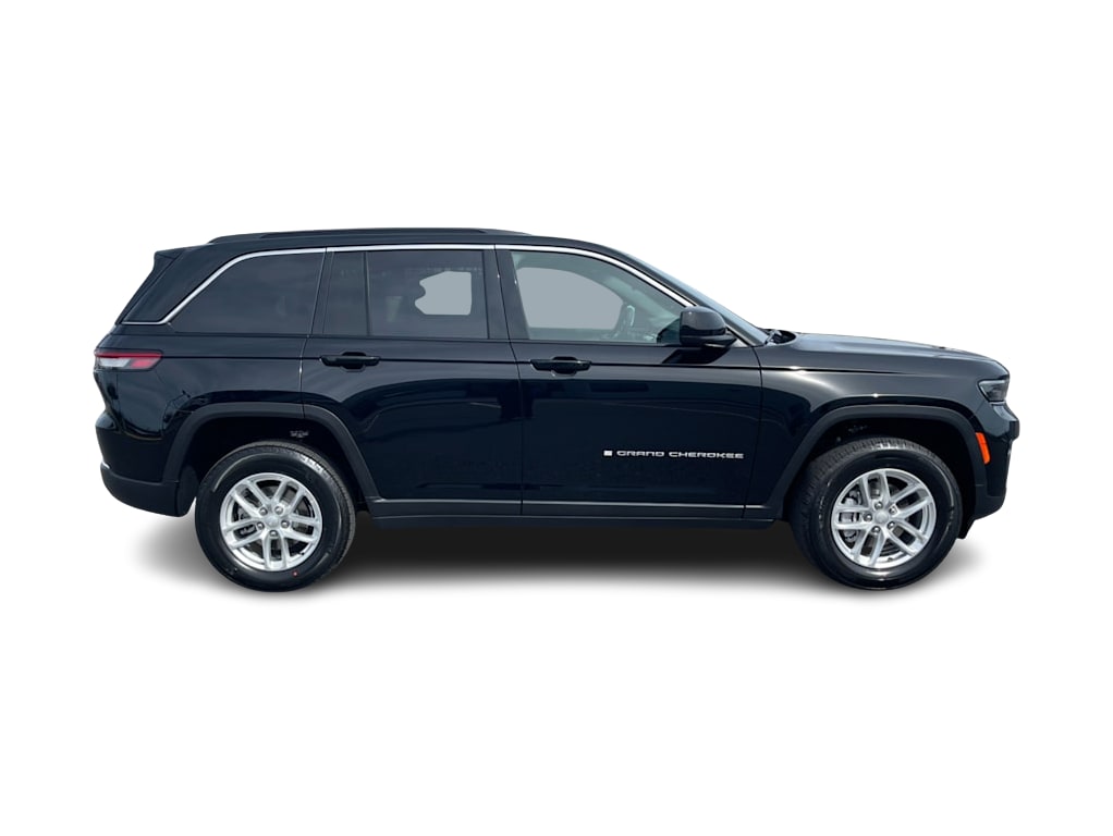 Thumbnail: 2026 Jeep Grand Cherokee - 16
