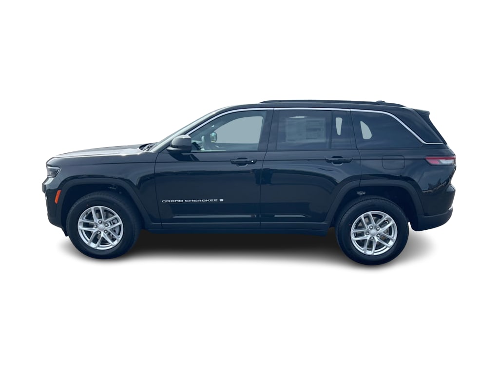 Thumbnail: 2026 Jeep Grand Cherokee - 3