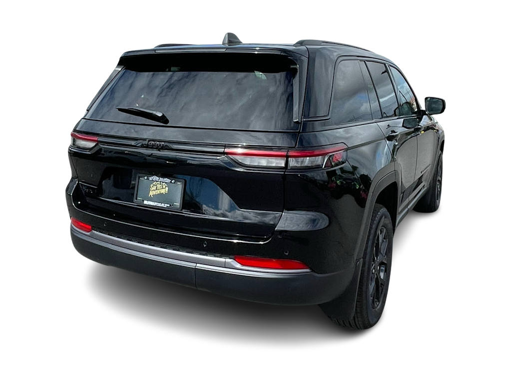 Thumbnail: 2026 Jeep Grand Cherokee - 18