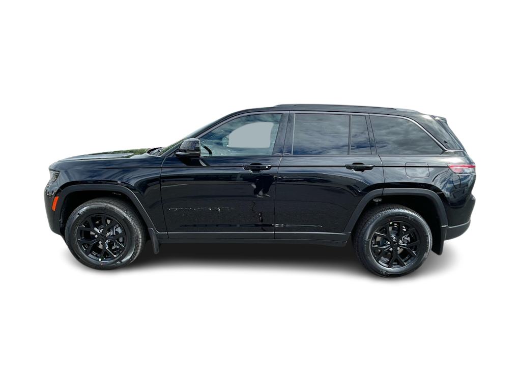 Thumbnail: 2026 Jeep Grand Cherokee - 3