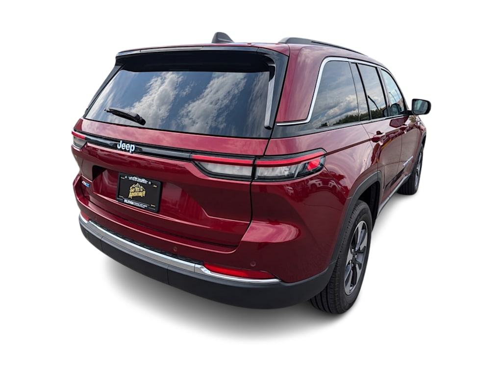 Thumbnail: 2024 Jeep Grand Cherokee - 11