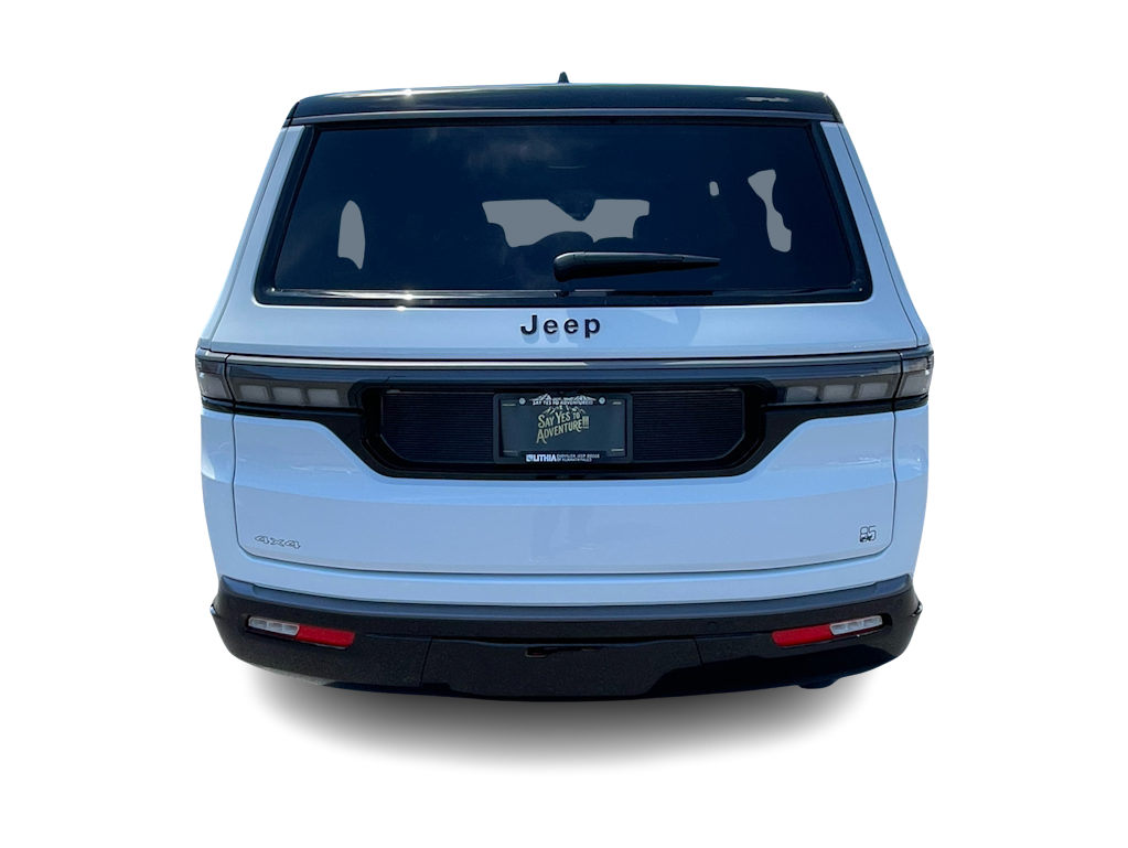 Thumbnail: 2026 Jeep Grand Wagoneer L - 4