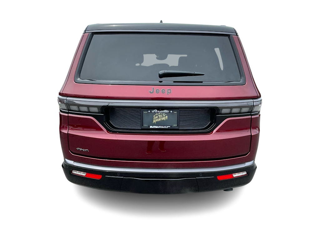 Thumbnail: 2026 Jeep Grand Wagoneer - 4