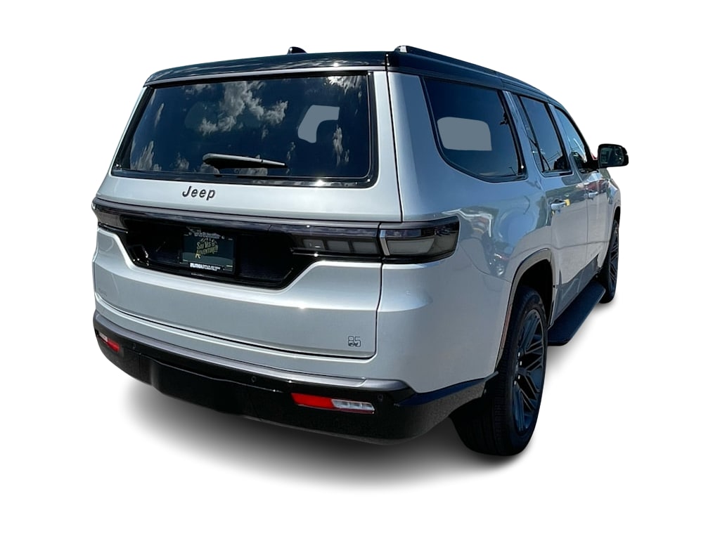 Thumbnail: 2026 Jeep Grand Wagoneer - 13