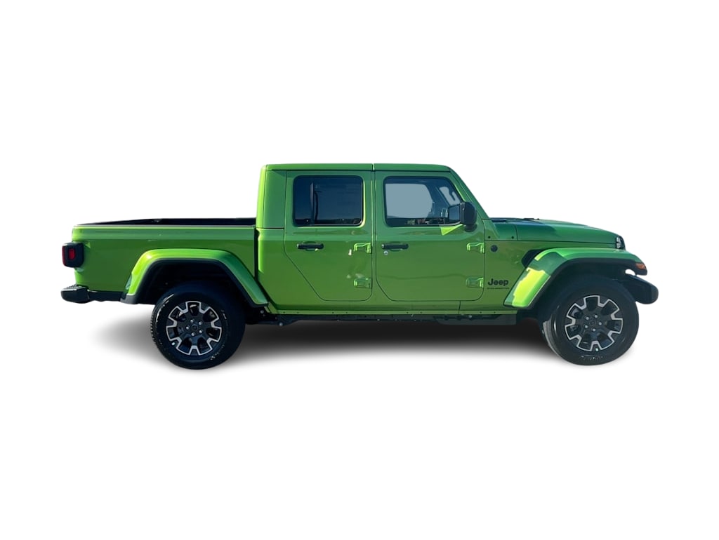 Thumbnail: 2026 Jeep Gladiator - 16