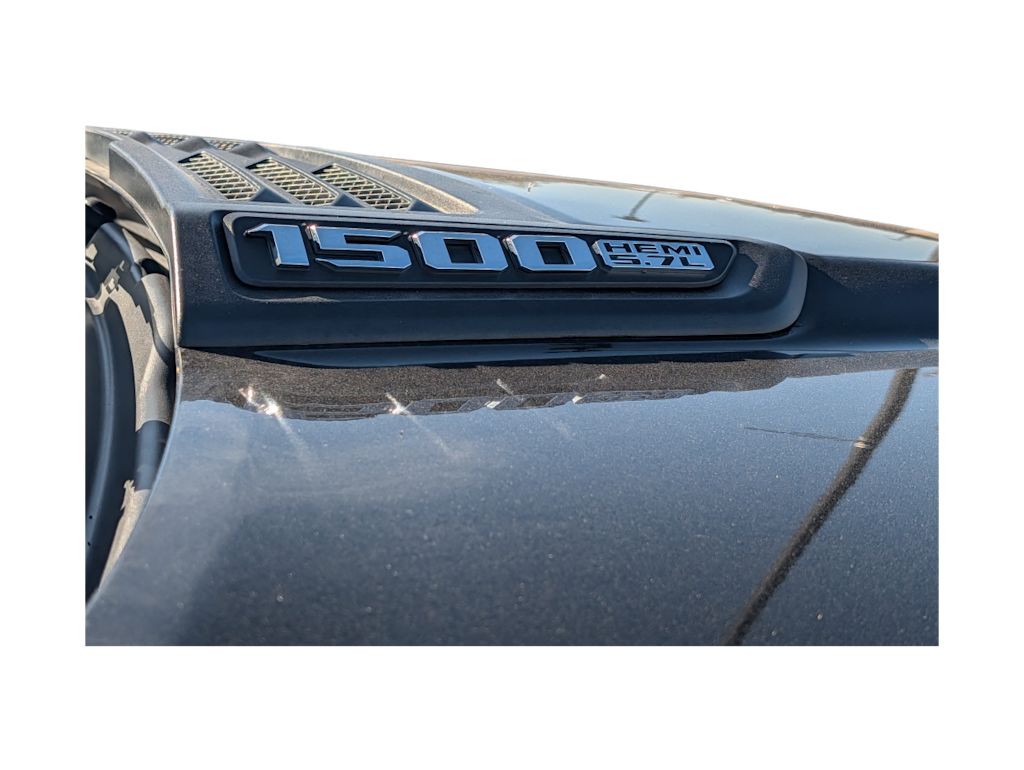 Thumbnail: 2020 RAM 1500 - 16