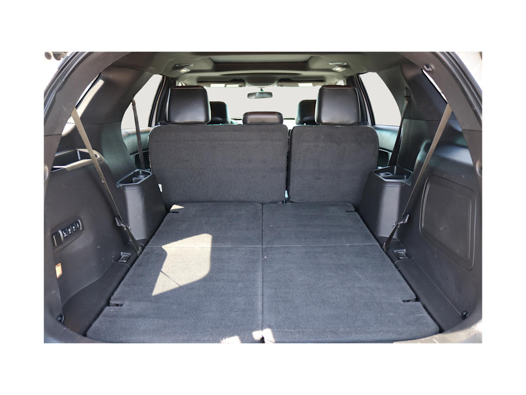 Thumbnail: 2015 Ford Explorer - 14