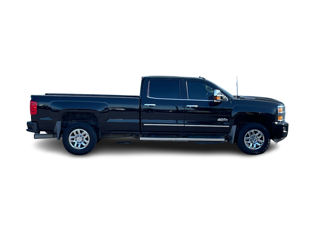 Thumbnail: 2018 Chevrolet Silverado 3500 - 16