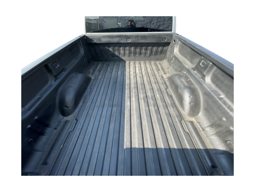 Thumbnail: 2010 Chevrolet Silverado 1500 - 17
