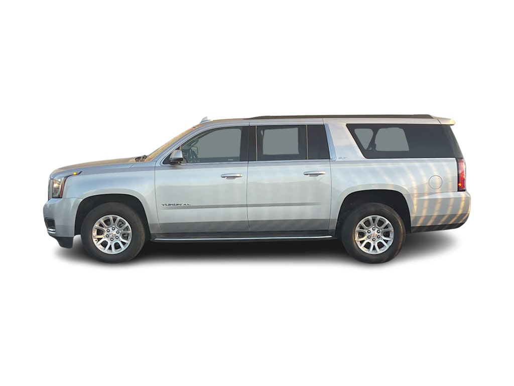 Thumbnail: 2019 GMC Yukon XL - 3
