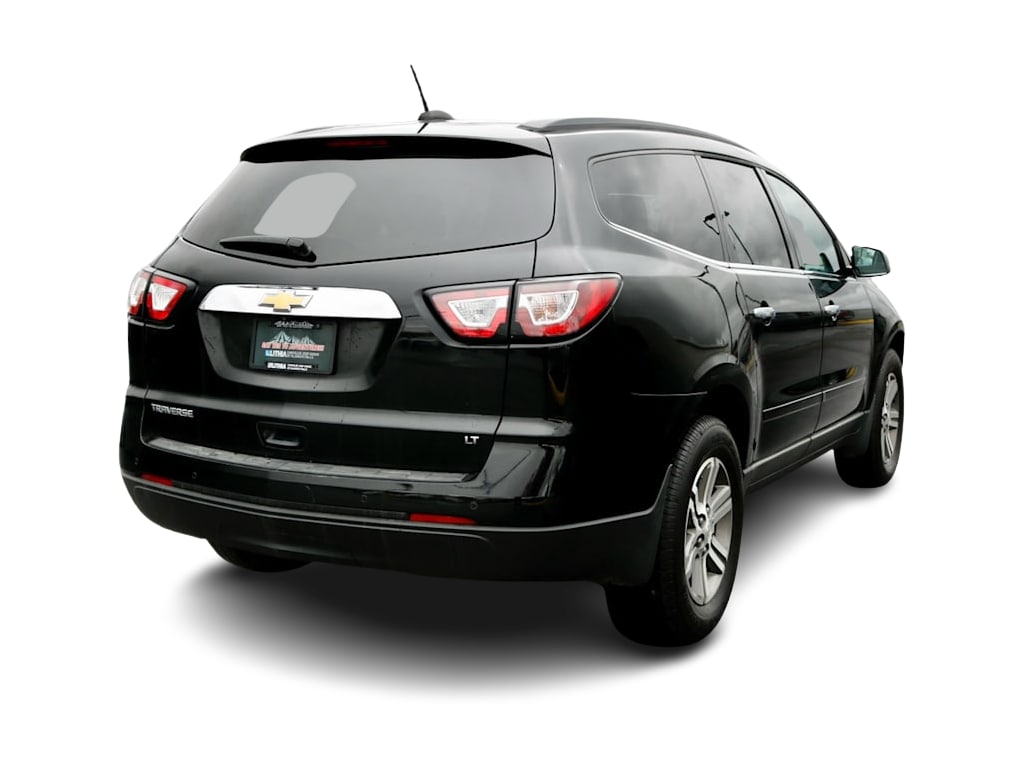Thumbnail: 2017 Chevrolet Traverse - 18