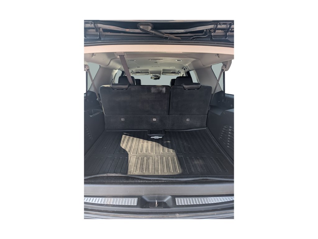 Thumbnail: 2019 Chevrolet Suburban - 15