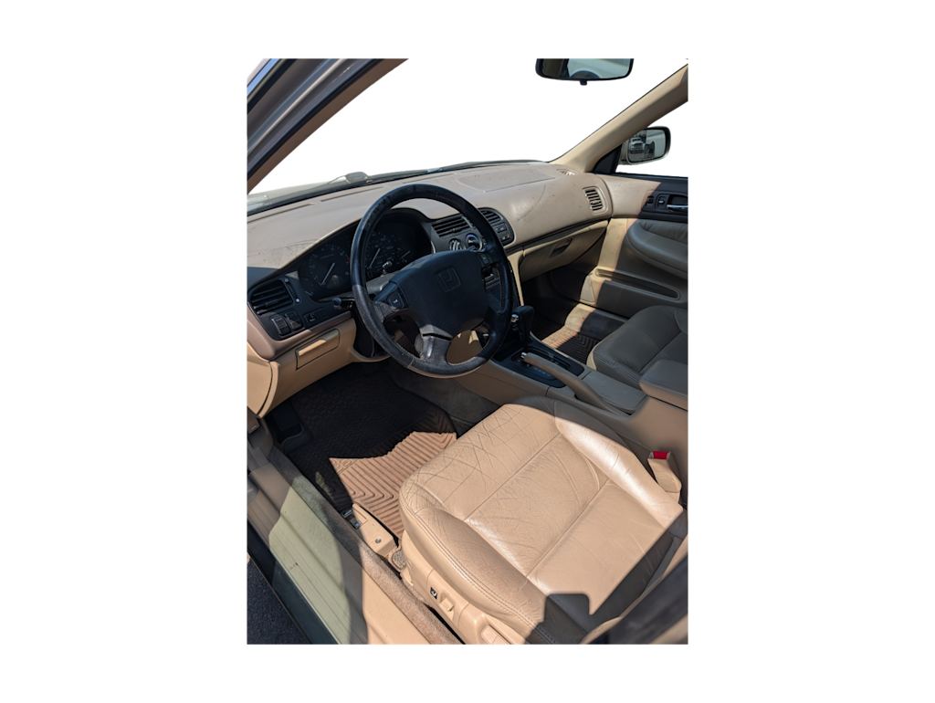 Thumbnail: 1995 Honda Accord - 8