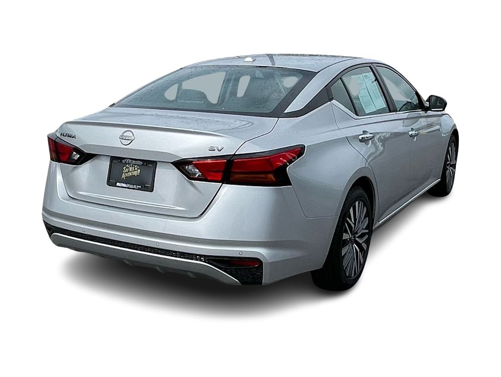 Thumbnail: 2024 Nissan Altima - 15