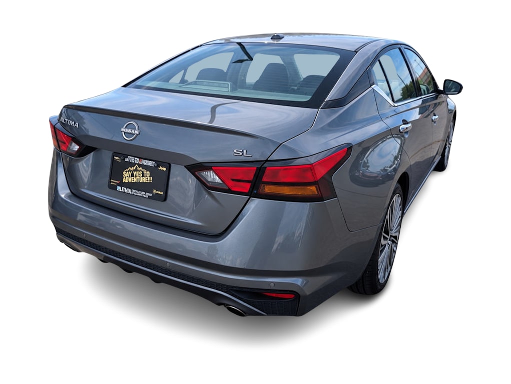 Thumbnail: 2023 Nissan Altima - 10