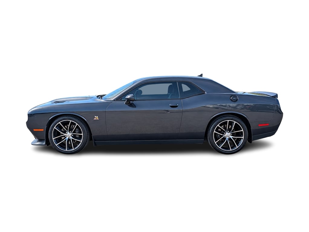 Thumbnail: 2016 Dodge Challenger - 3
