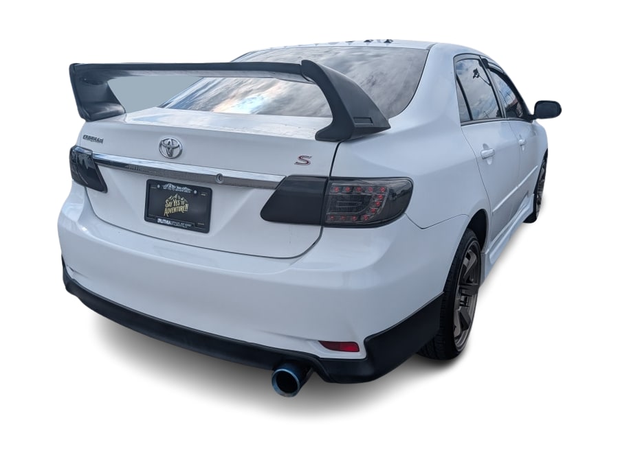Thumbnail: 2011 Toyota Corolla - 16