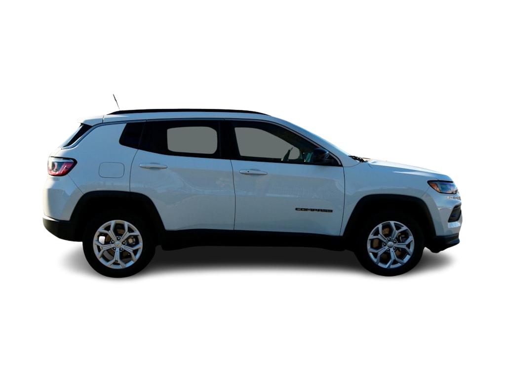 Thumbnail: 2024 Jeep Compass - 16