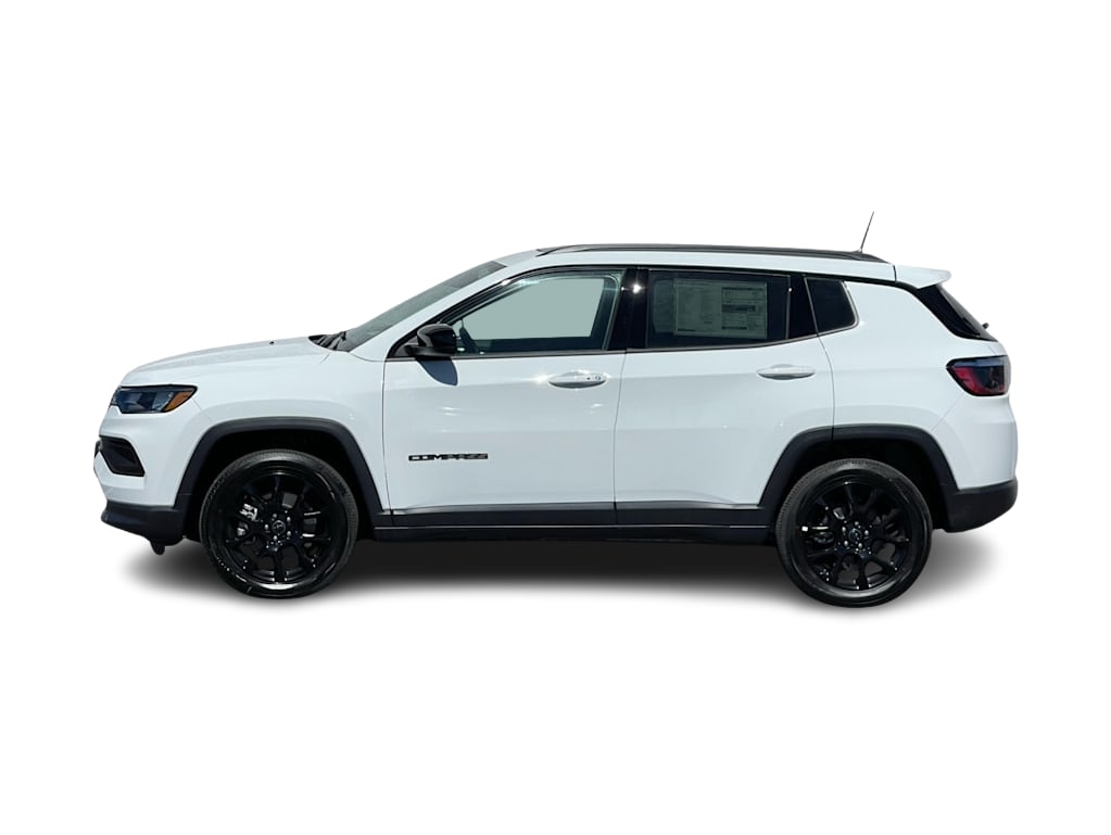 Thumbnail: 2025 Jeep Compass - 3