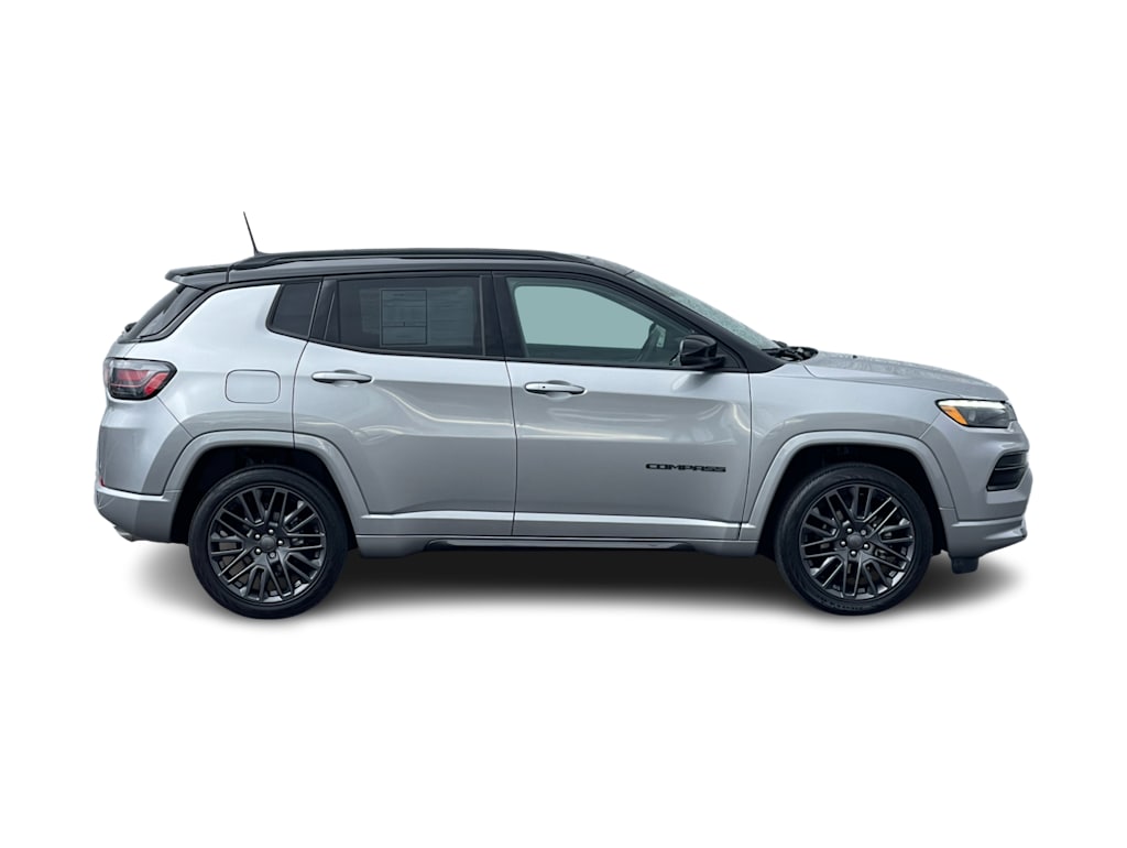 Thumbnail: 2022 Jeep Compass - 18